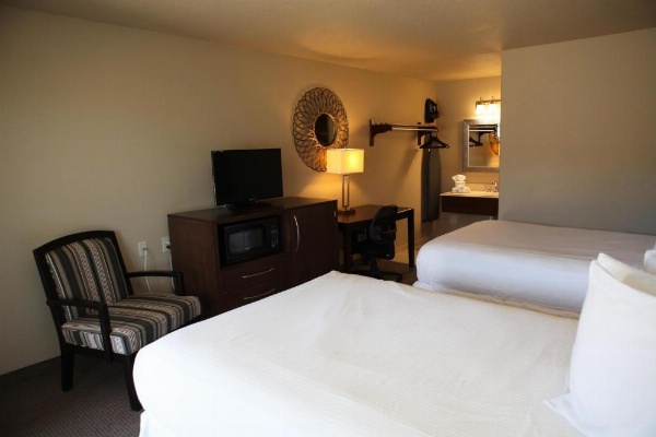 Unique Suites Hotel image 11